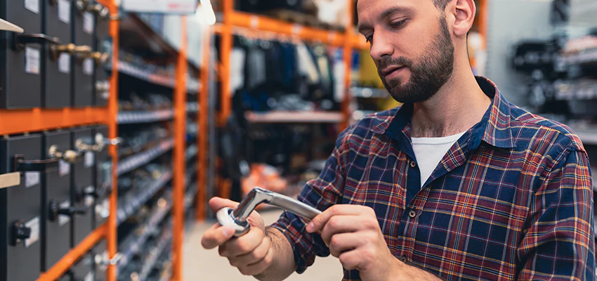 Locksmith For Retail Stores Lockout Services in Cherryland, California